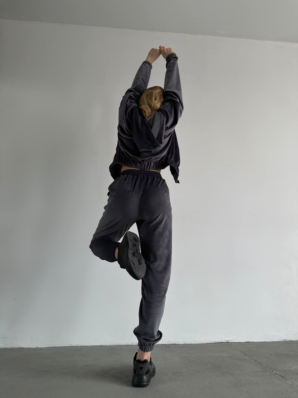 a8ec8a05-d0eb-11ee-ad4f-166b0be12ee5_3