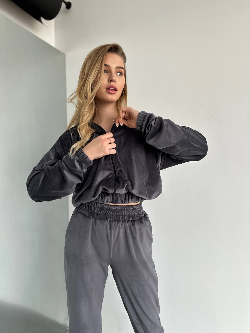 a8ec8a05-d0eb-11ee-ad4f-166b0be12ee5_4