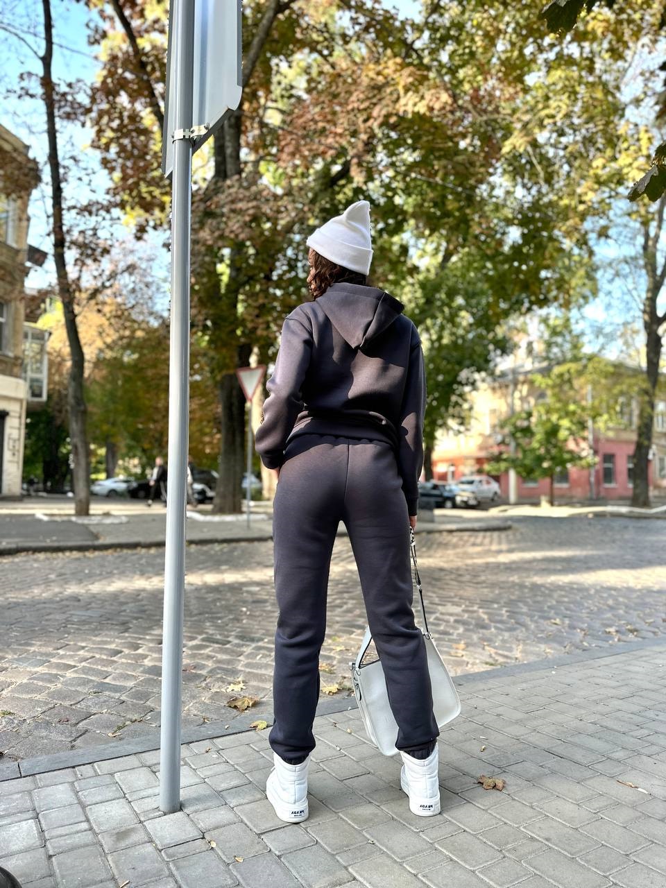 a934a05e-80e9-11ee-ad33-166b0be12ee5_1