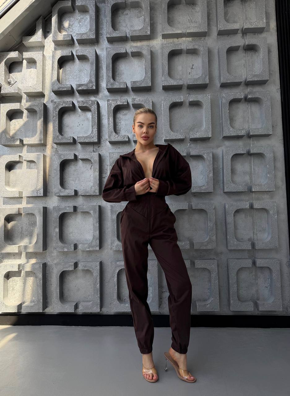 ab2a0ebf-0cdc-11f0-8621-dee18ff4e8c0_2