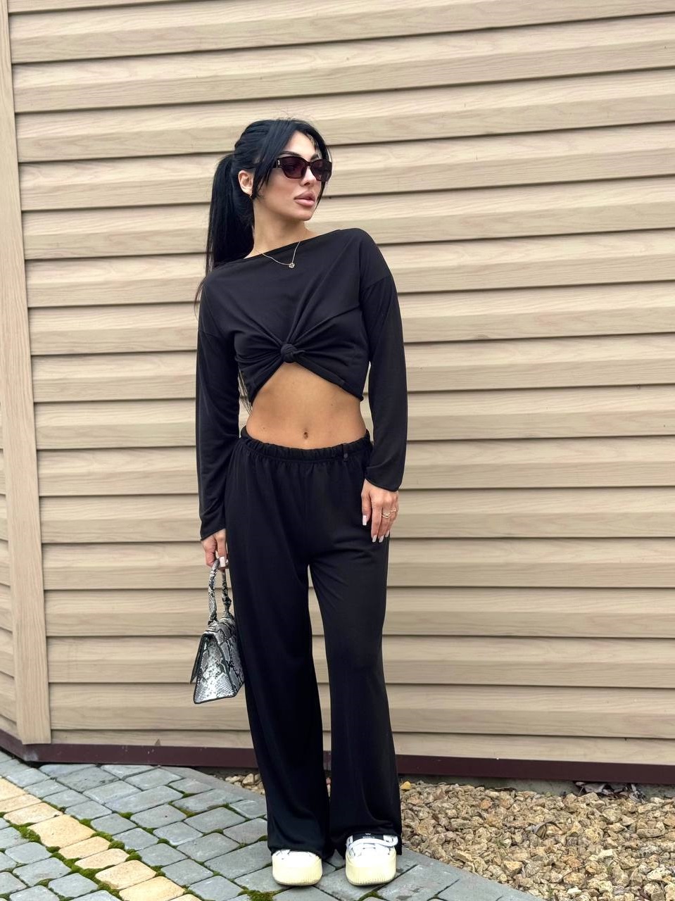 abaf8926-12fb-11f0-8621-dee18ff4e8c0_2