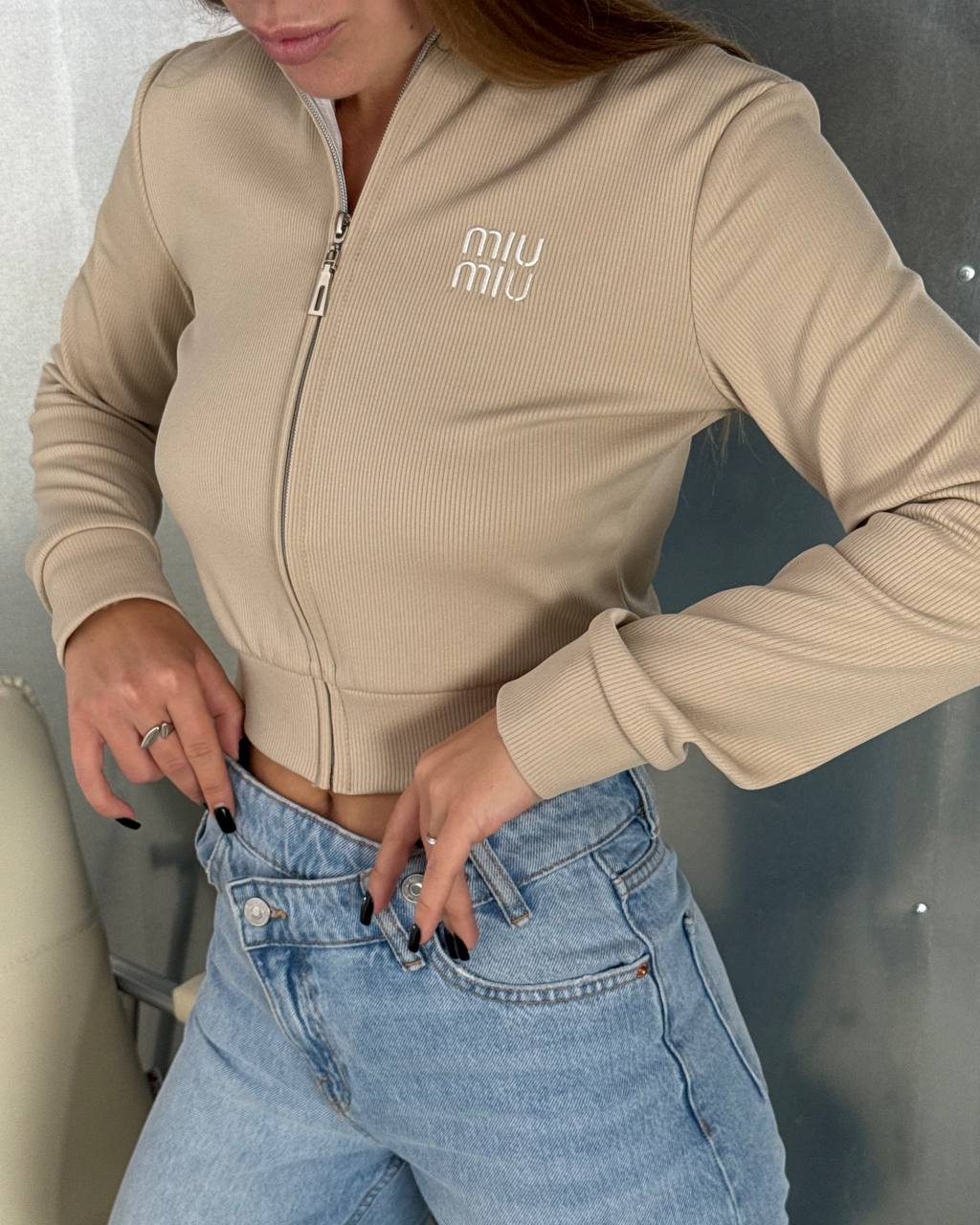 ac239a4b-a3b0-11f0-8624-dee18ff4e8c0_1