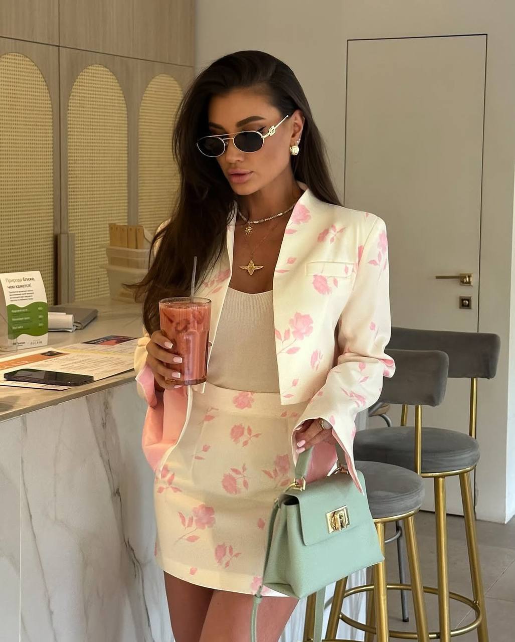 ad599369-3fbc-11f0-8622-dee18ff4e8c0_0