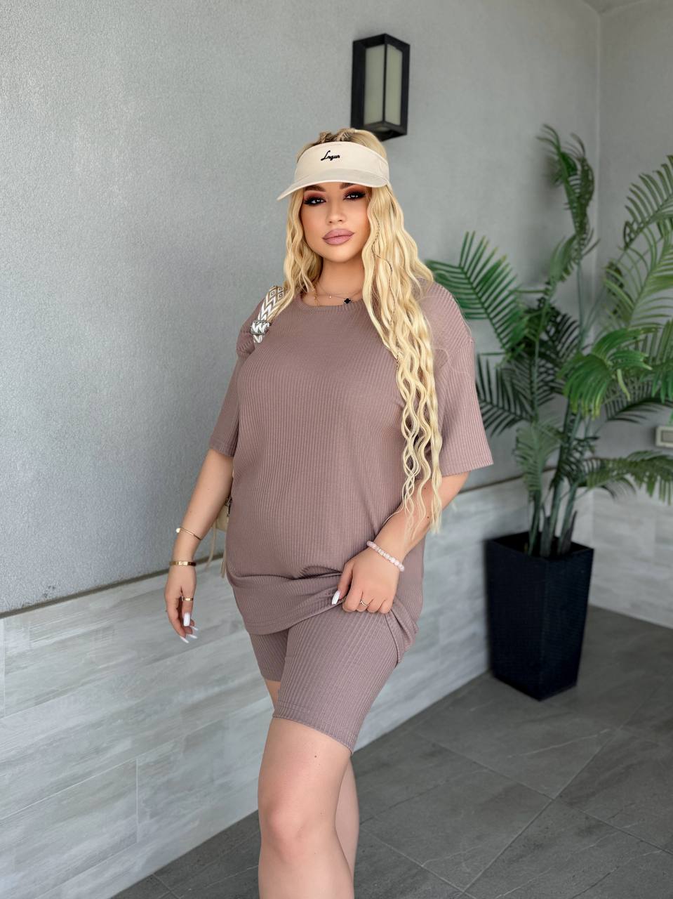 ad674154-4e10-11f0-8622-dee18ff4e8c0_1