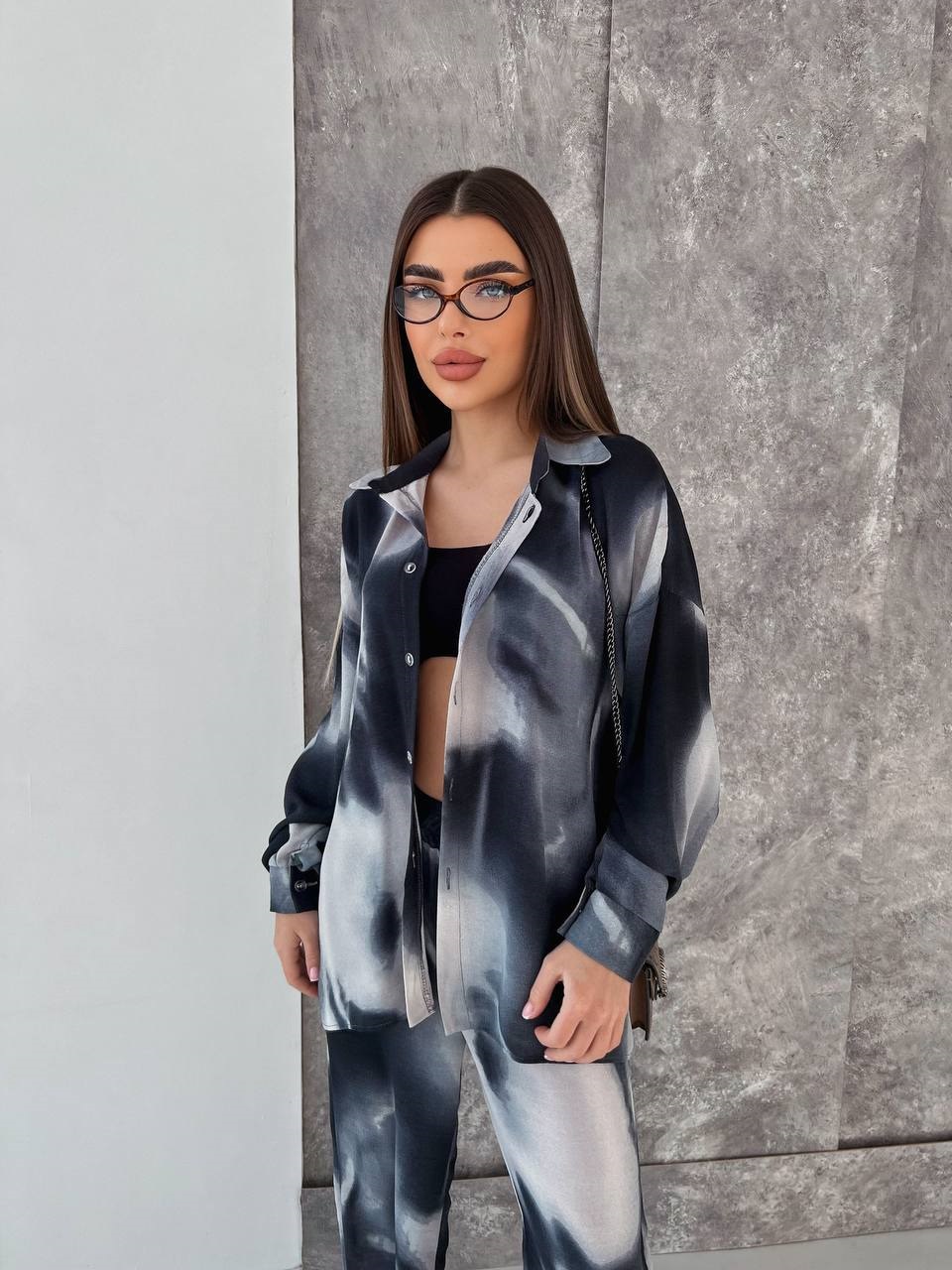 ae55406b-25e3-11f0-8622-dee18ff4e8c0_2