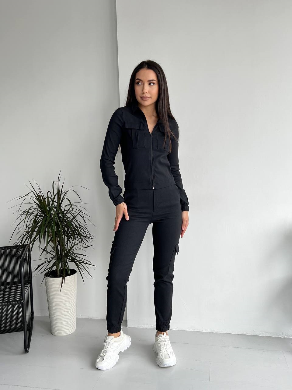 af618524-19e1-11ee-ad00-166b0be12ee5_0