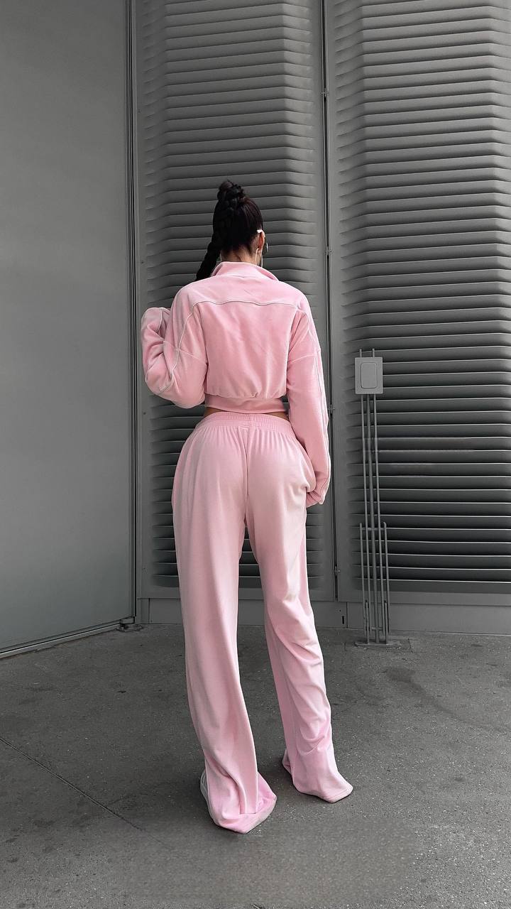 b0065c10-d8f7-11ef-8621-dee18ff4e8c0_1