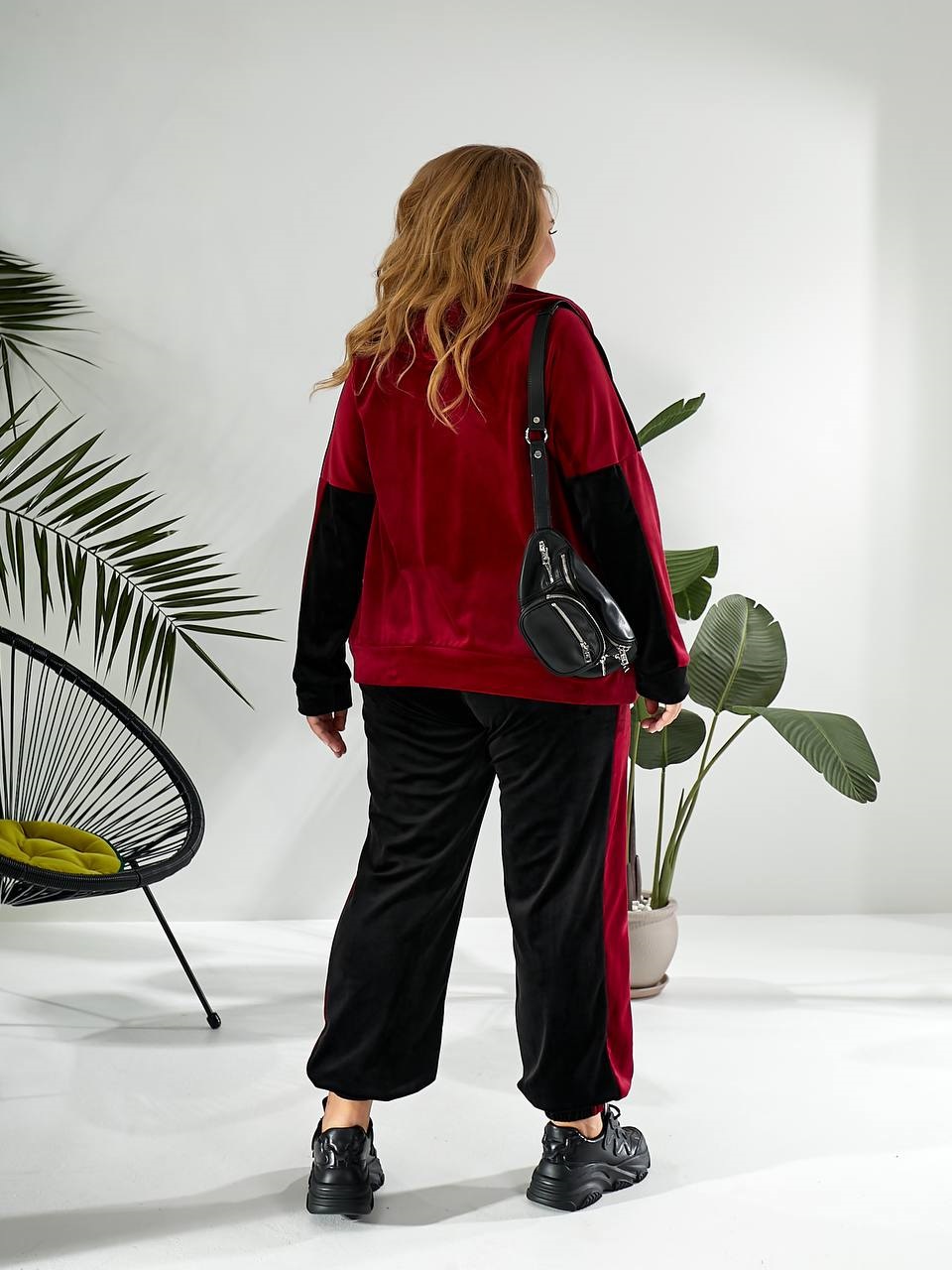 b02422ec-8682-11f0-8624-dee18ff4e8c0_1