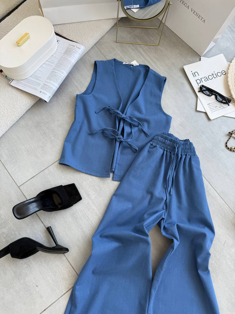 b0955015-4549-11f0-8622-dee18ff4e8c0_2