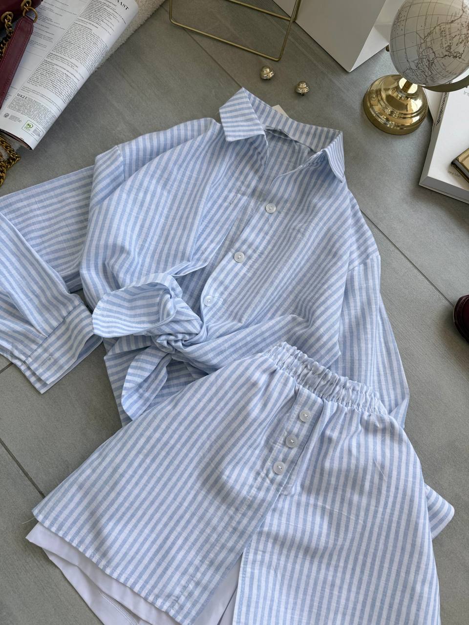 b0955033-4549-11f0-8622-dee18ff4e8c0_1