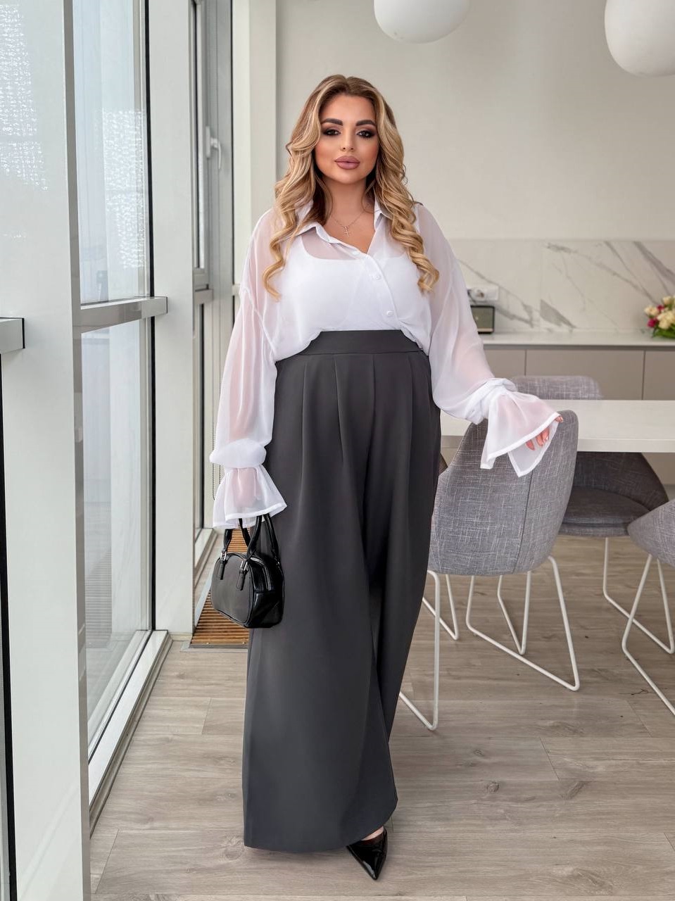 b0ae6911-e97a-11ef-8621-dee18ff4e8c0_1