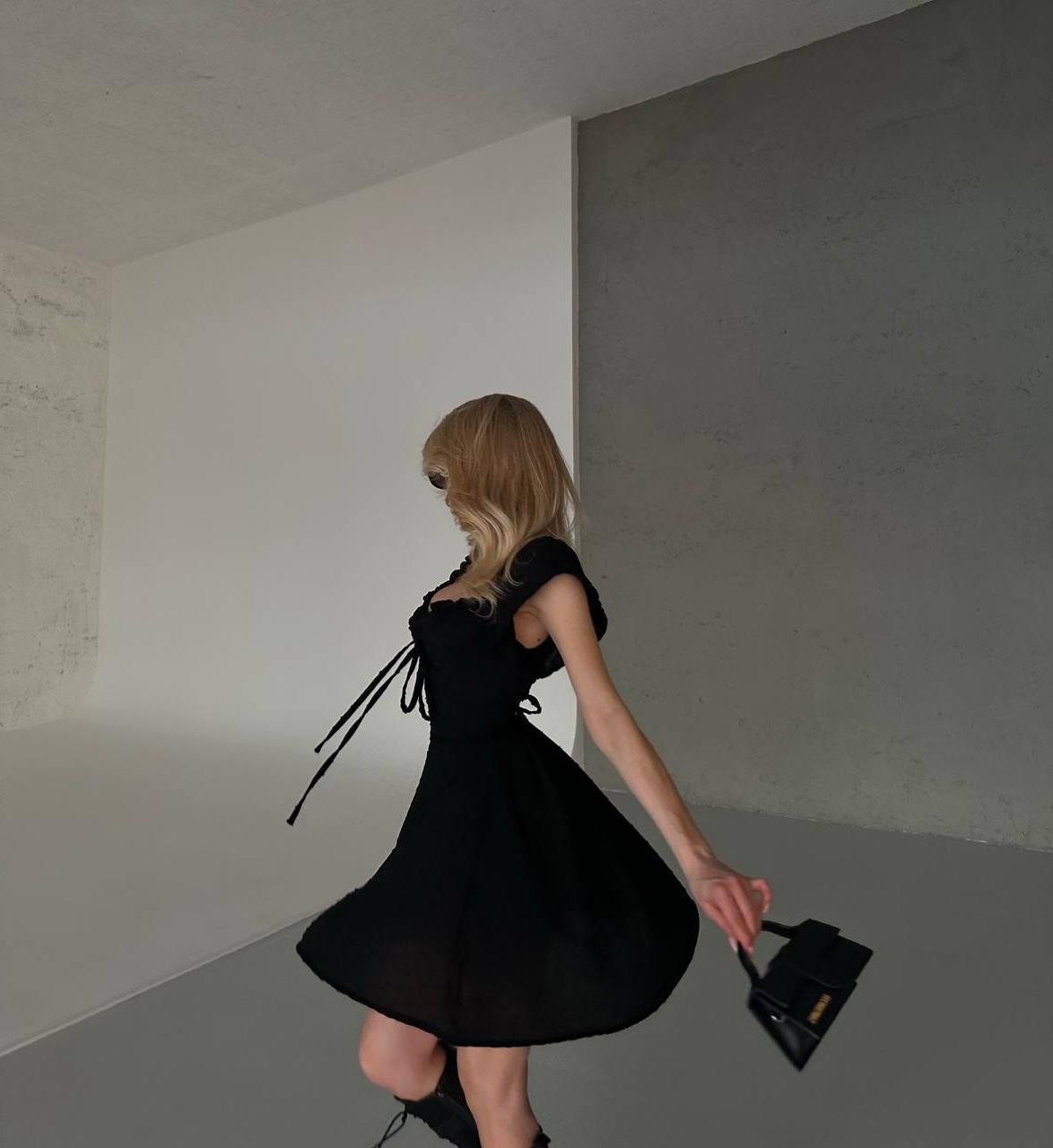 b1027827-fe03-11ee-ad75-166b0be12ee5_2