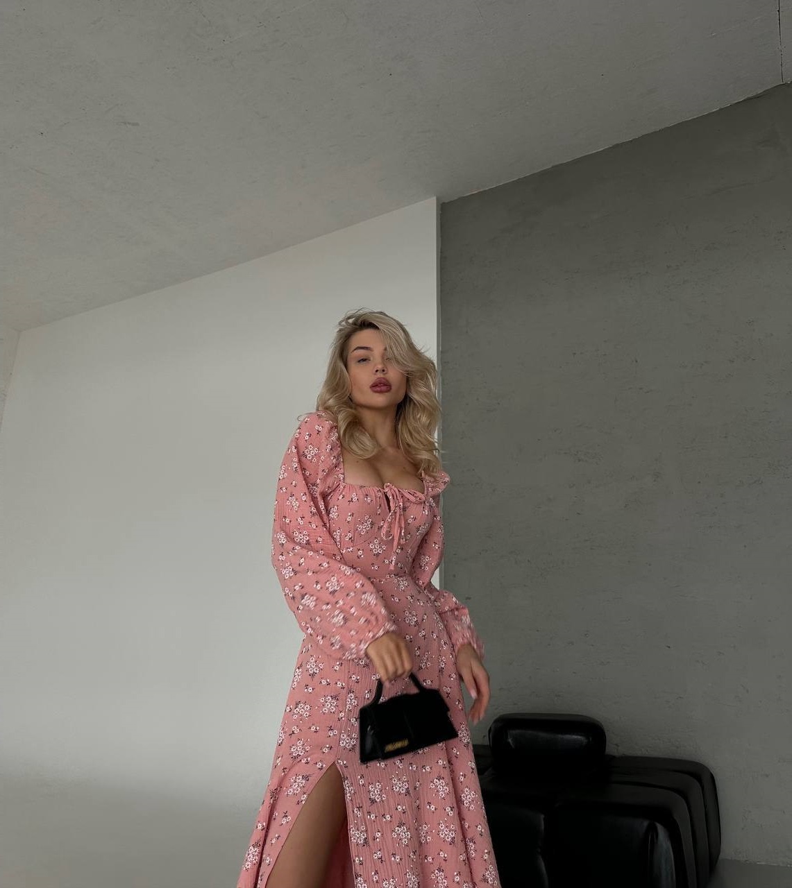 b1027842-fe03-11ee-ad75-166b0be12ee5_4