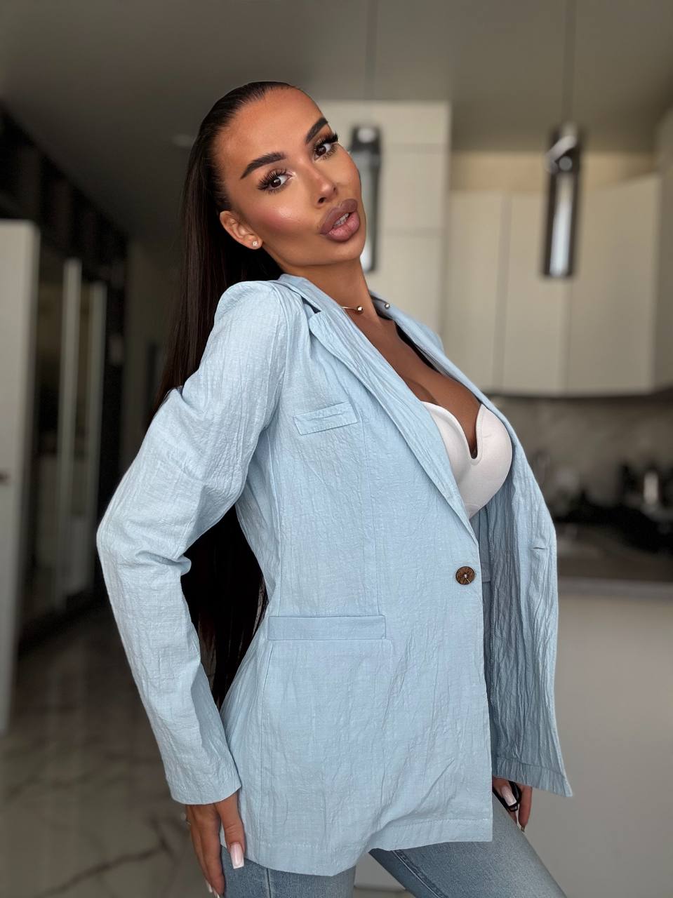 b10949f3-3def-11f0-8622-dee18ff4e8c0_1