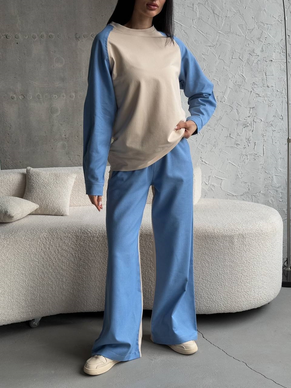 b13be5e8-db00-11ef-8621-dee18ff4e8c0_2