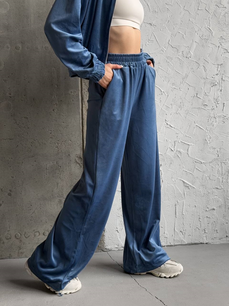 b13be5f3-db00-11ef-8621-dee18ff4e8c0_2