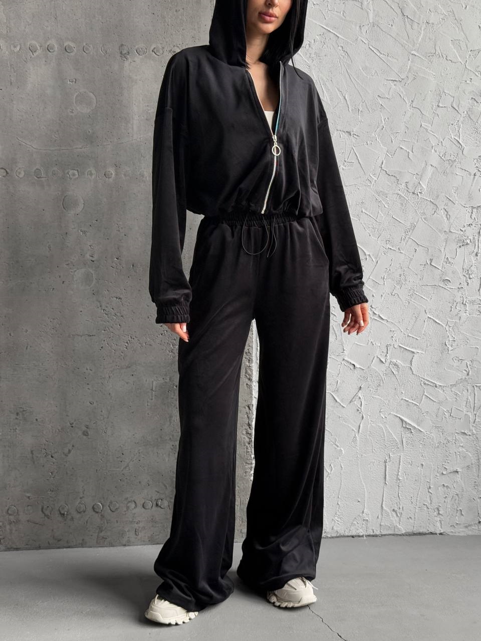 b13be5fe-db00-11ef-8621-dee18ff4e8c0_2