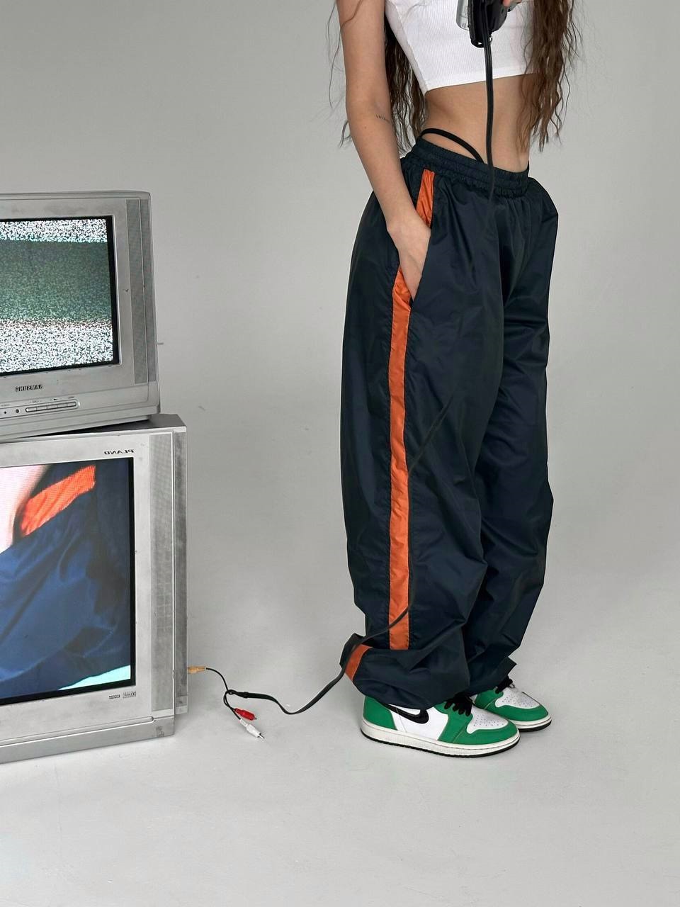 b22bd366-c5cb-11ee-ad4d-166b0be12ee5_0