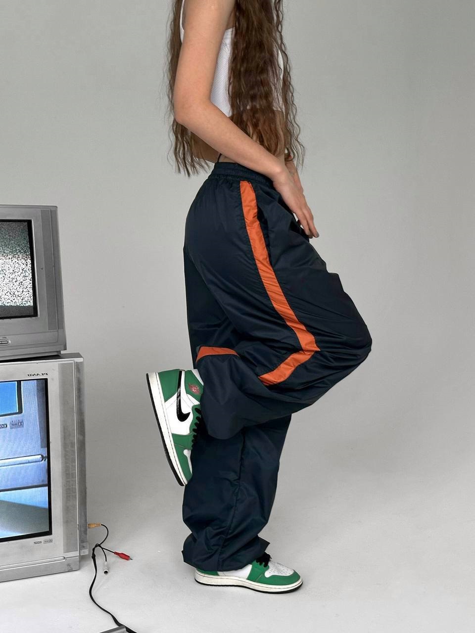 b22bd366-c5cb-11ee-ad4d-166b0be12ee5_2