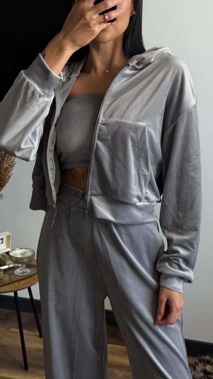 b4115aaf-75c7-11f0-8624-dee18ff4e8c0_2