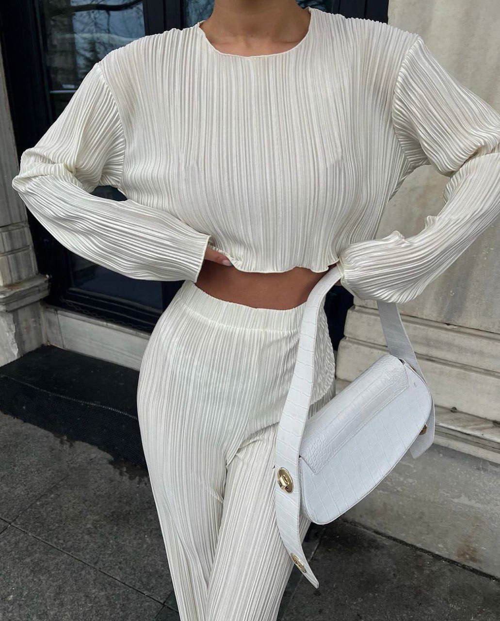 b466a9af-cdb8-11ee-ad4e-166b0be12ee5_1