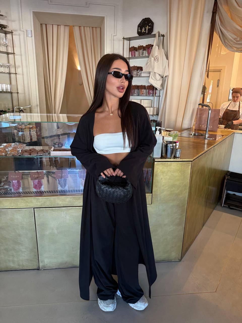 b4d069df-89c2-11f0-8624-dee18ff4e8c0_1