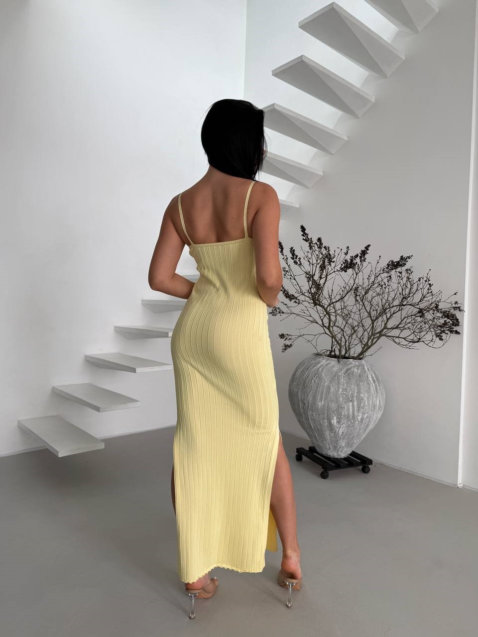 b639ab35-4fa4-11f0-8622-dee18ff4e8c0_1