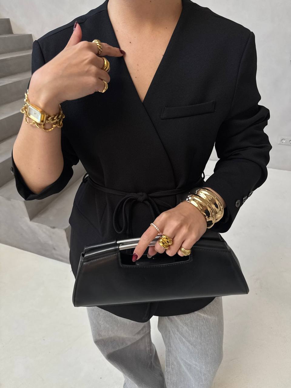 b64a3a24-6a43-11f0-8624-dee18ff4e8c0_1