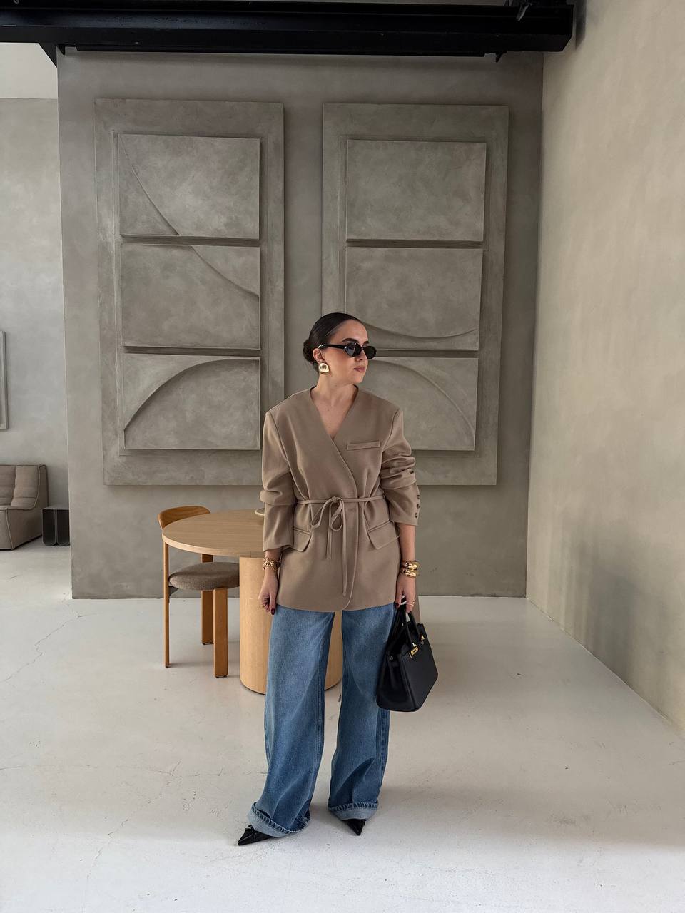 b64a3a2c-6a43-11f0-8624-dee18ff4e8c0_2