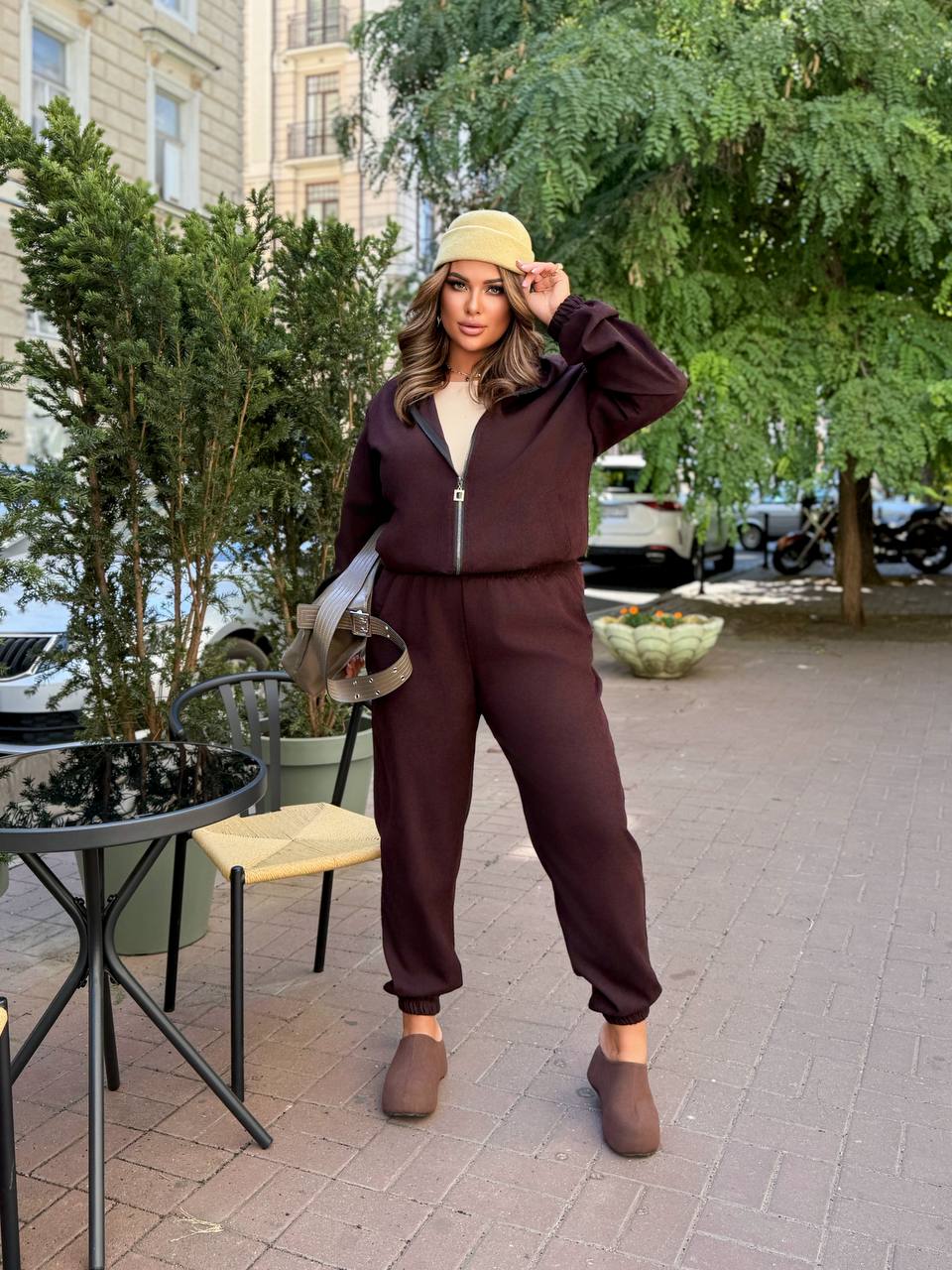 b6f32483-8b4a-11f0-8624-dee18ff4e8c0_1