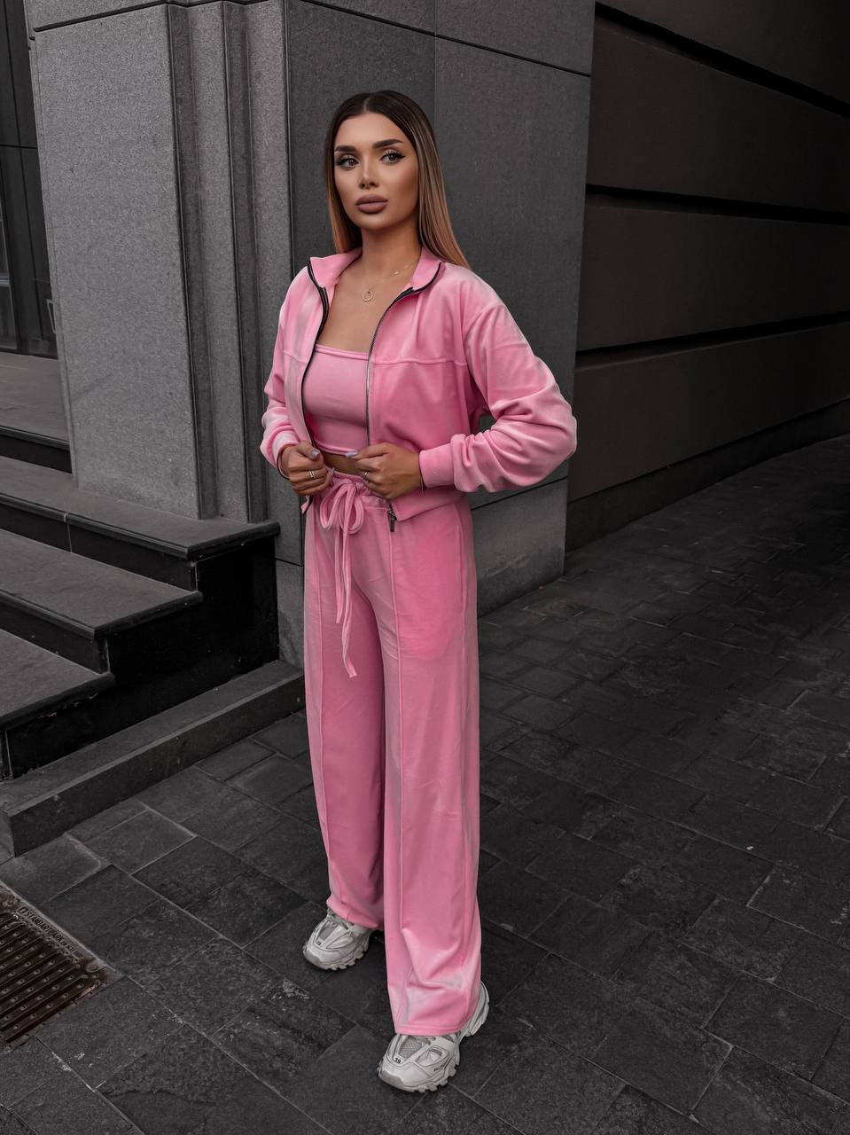 b7b6b5fa-7de5-11f0-8624-dee18ff4e8c0_1