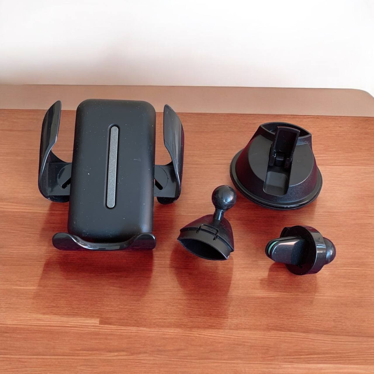 b8523bf5-2ab0-11f0-8622-dee18ff4e8c0_1