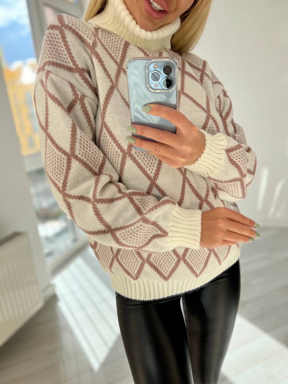 b8fb4fad-3f0a-11ed-acc4-166b0be12ee5_1