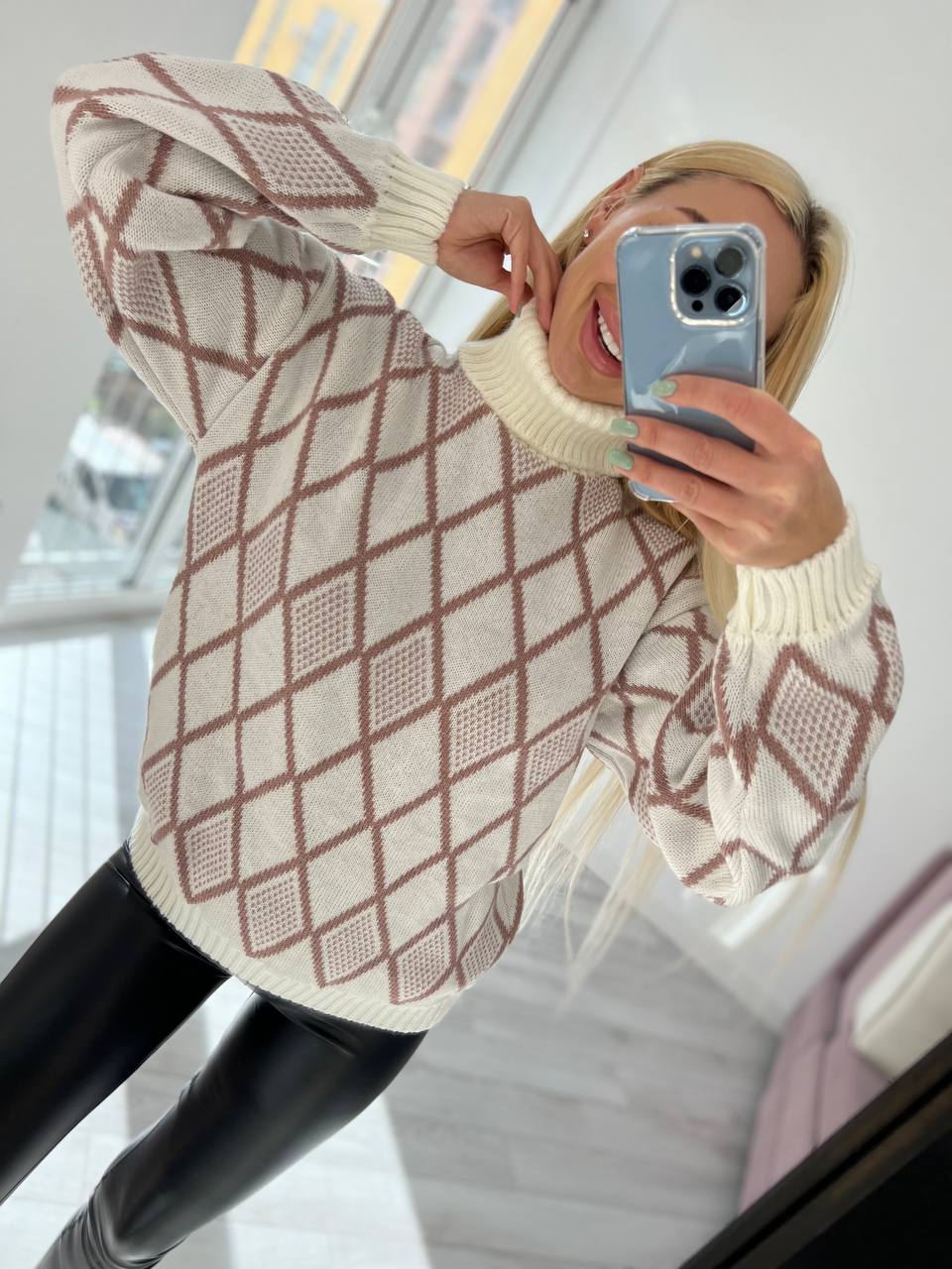 b8fb4fad-3f0a-11ed-acc4-166b0be12ee5_3