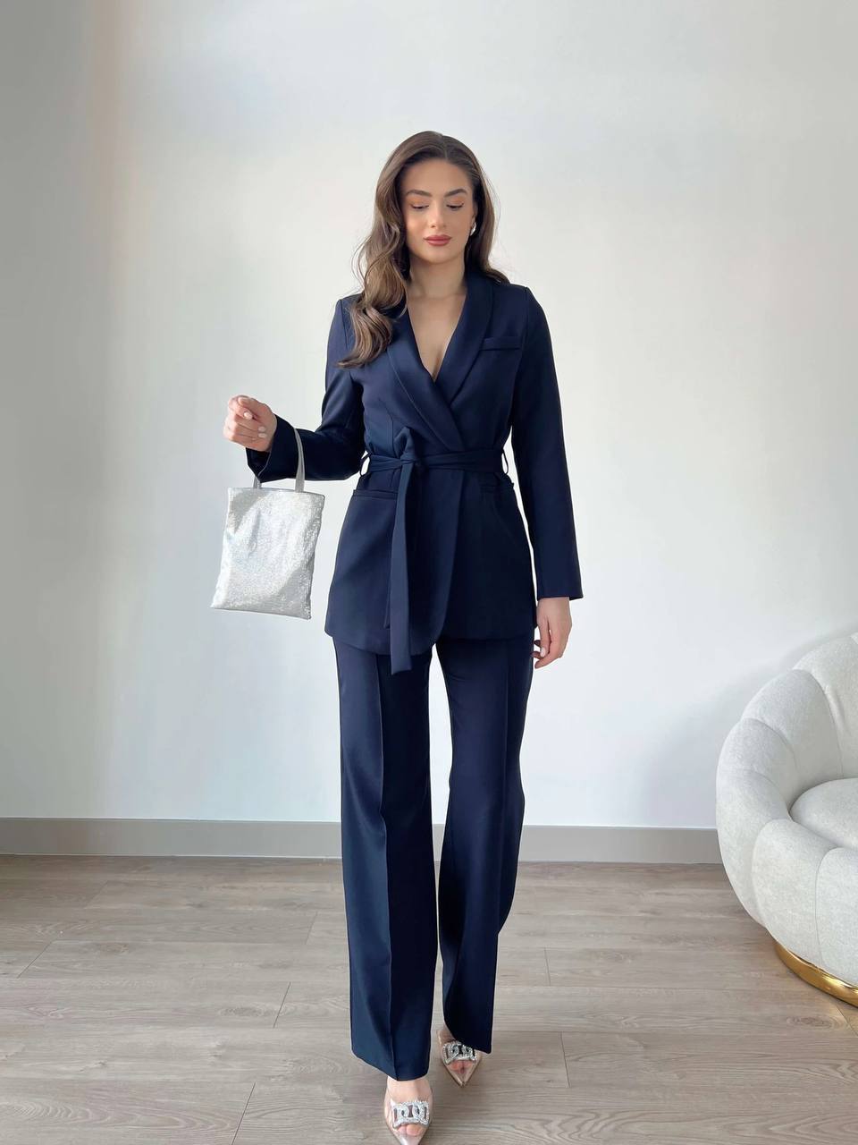 ba083469-fb3a-11ef-8621-dee18ff4e8c0_1