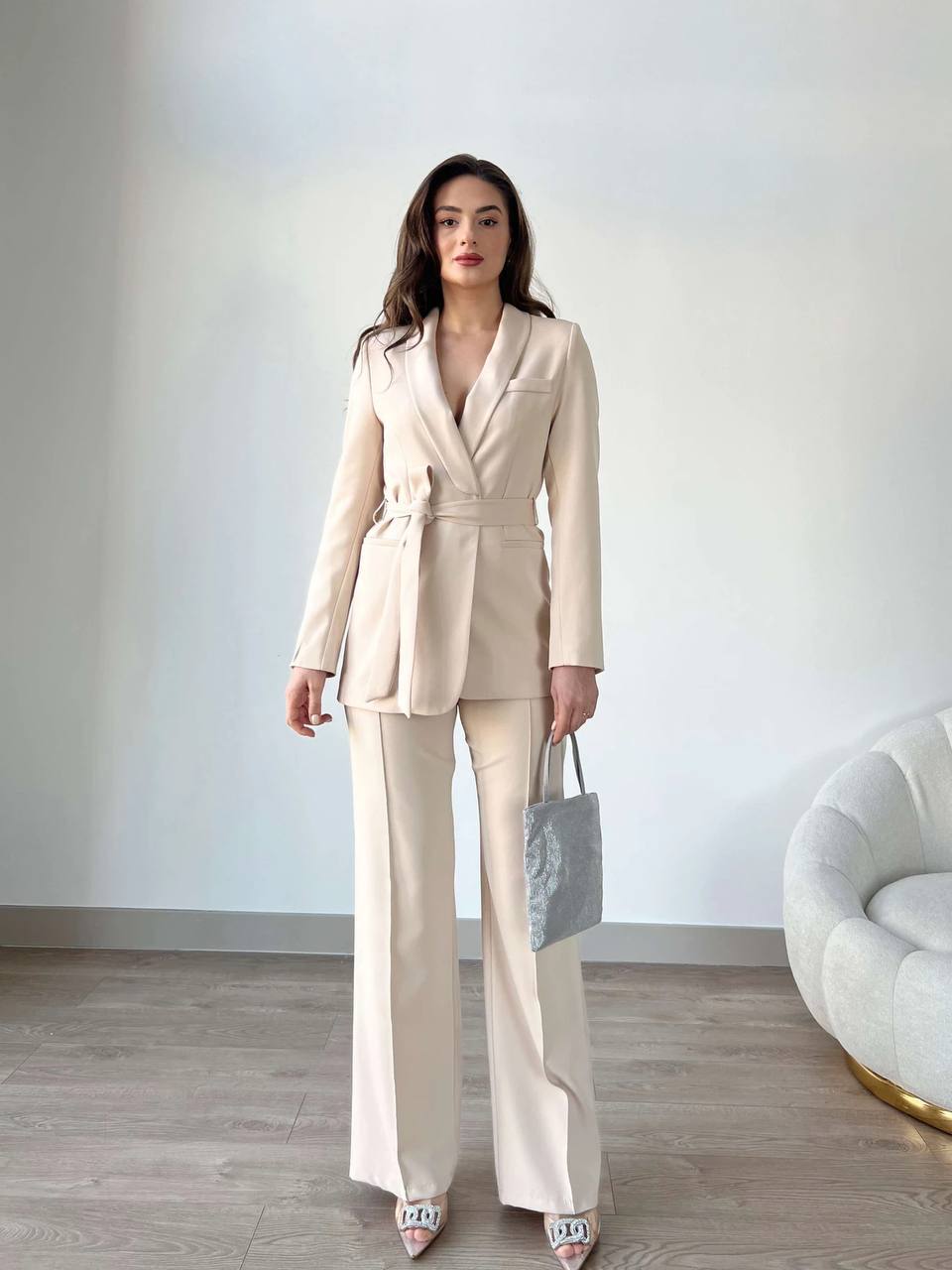 ba083485-fb3a-11ef-8621-dee18ff4e8c0_0