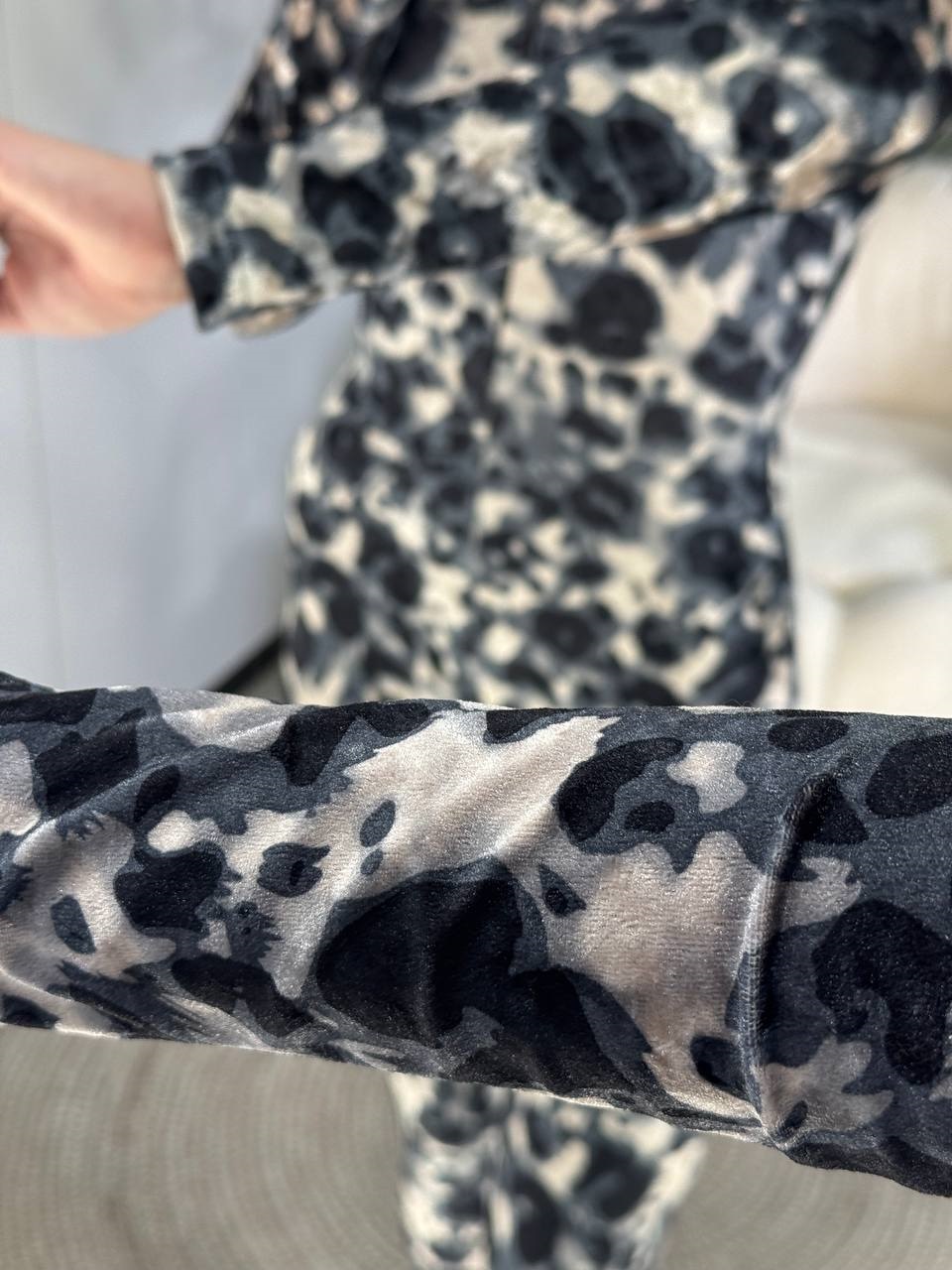 ba791cb3-9168-11ef-8620-dee18ff4e8c0_3