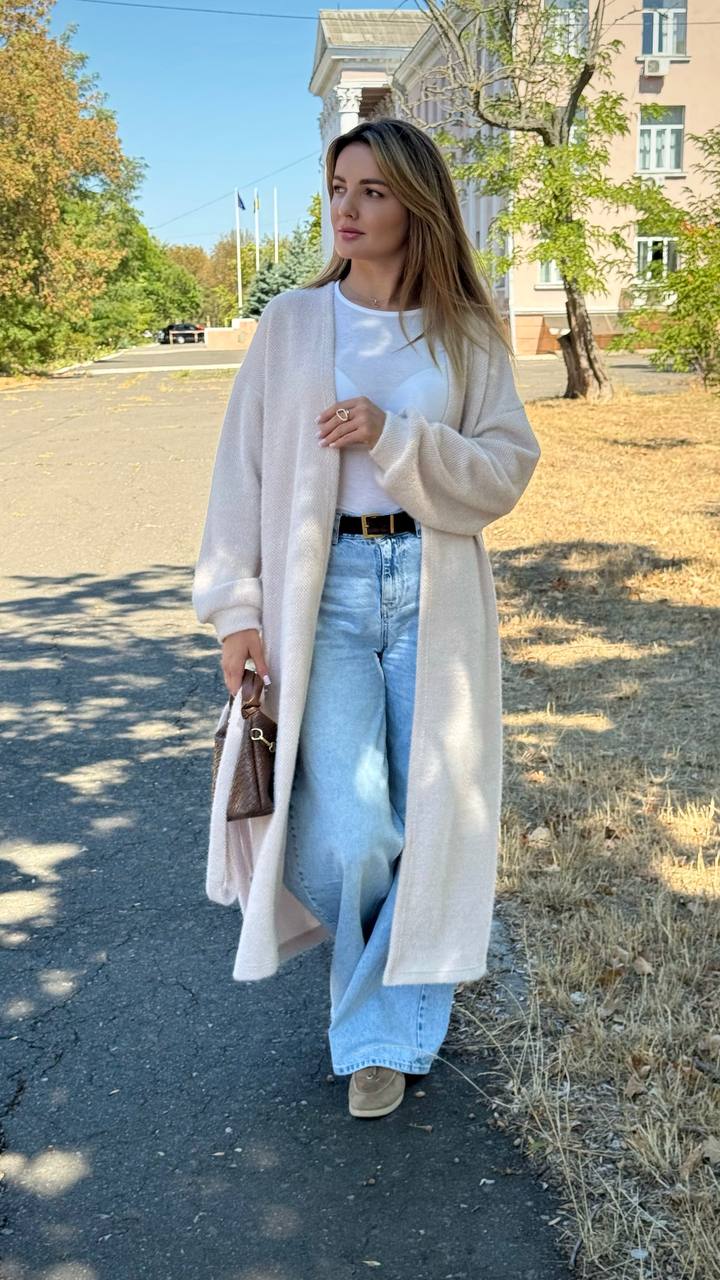 bb8ae6ca-89b0-11f0-8624-dee18ff4e8c0_2