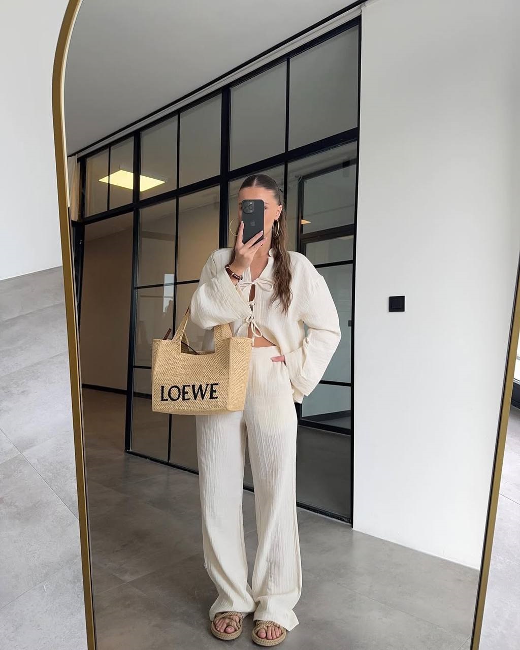 bbdae8ed-3985-11f0-8622-dee18ff4e8c0_0