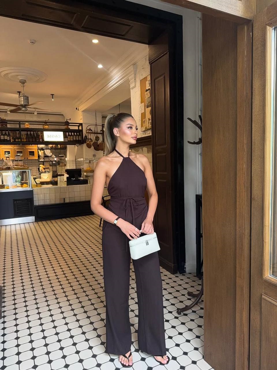 bc07a118-7b39-11f0-8624-dee18ff4e8c0_1