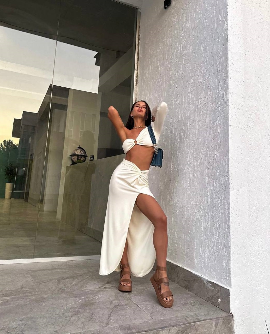 bc09cbd3-0925-11f0-8621-dee18ff4e8c0_0