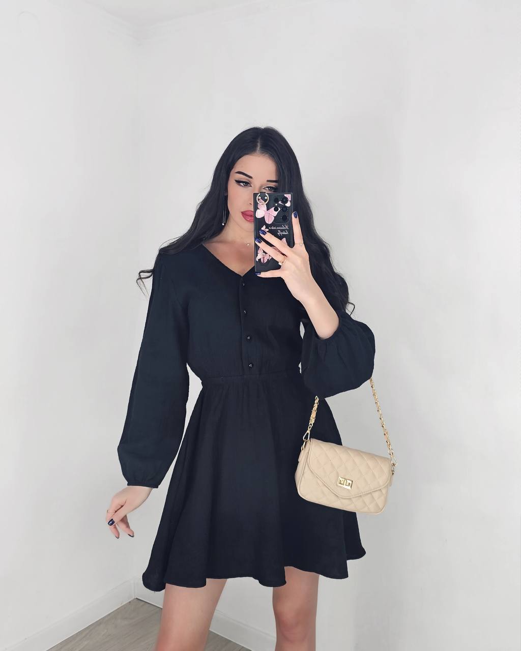 bd2ec955-5426-11f0-8622-dee18ff4e8c0_2