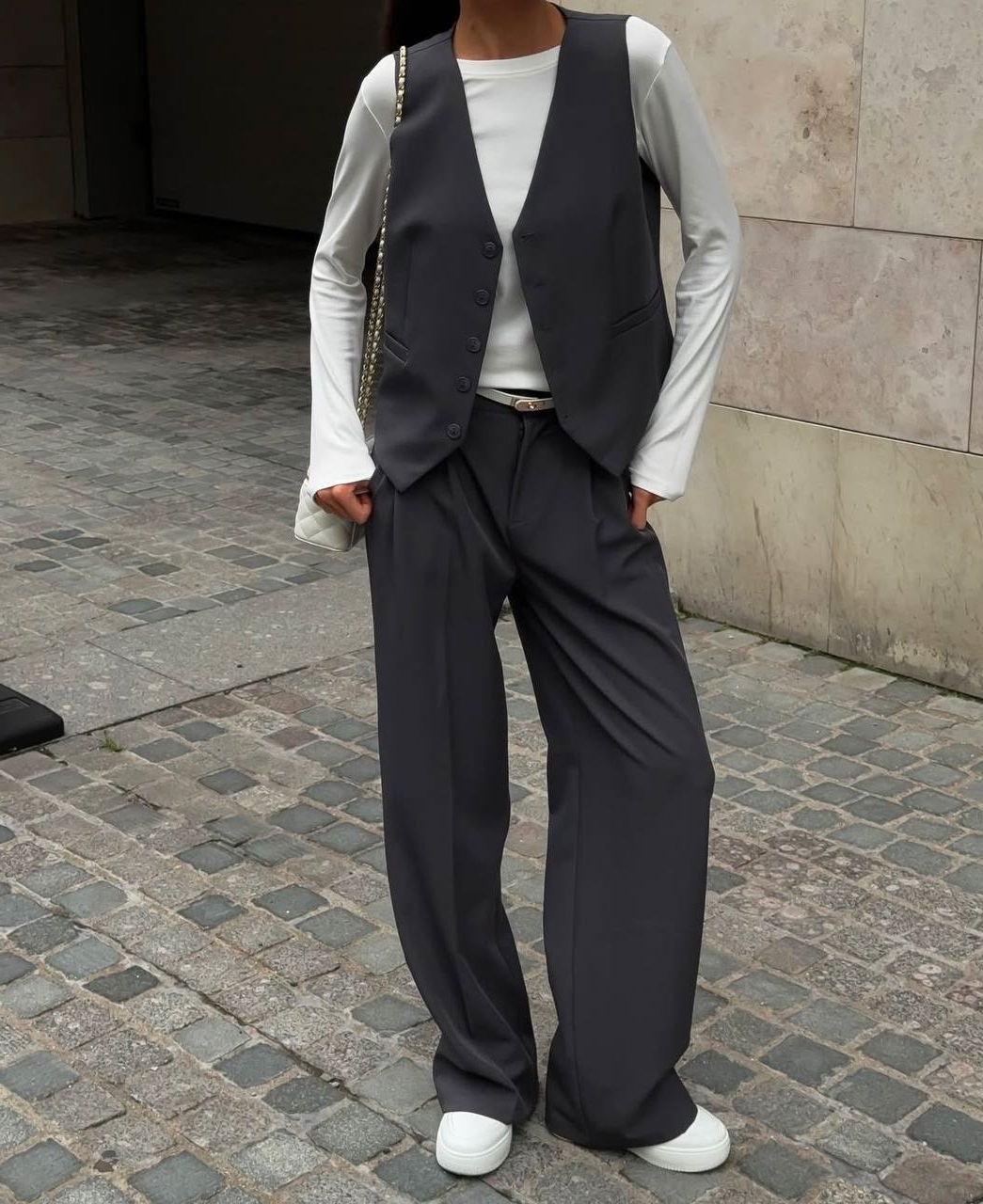 bd853d74-149e-11f0-8621-dee18ff4e8c0_2