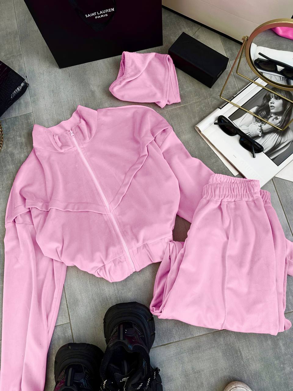 bd99d7a0-e09b-11ef-8621-dee18ff4e8c0_0