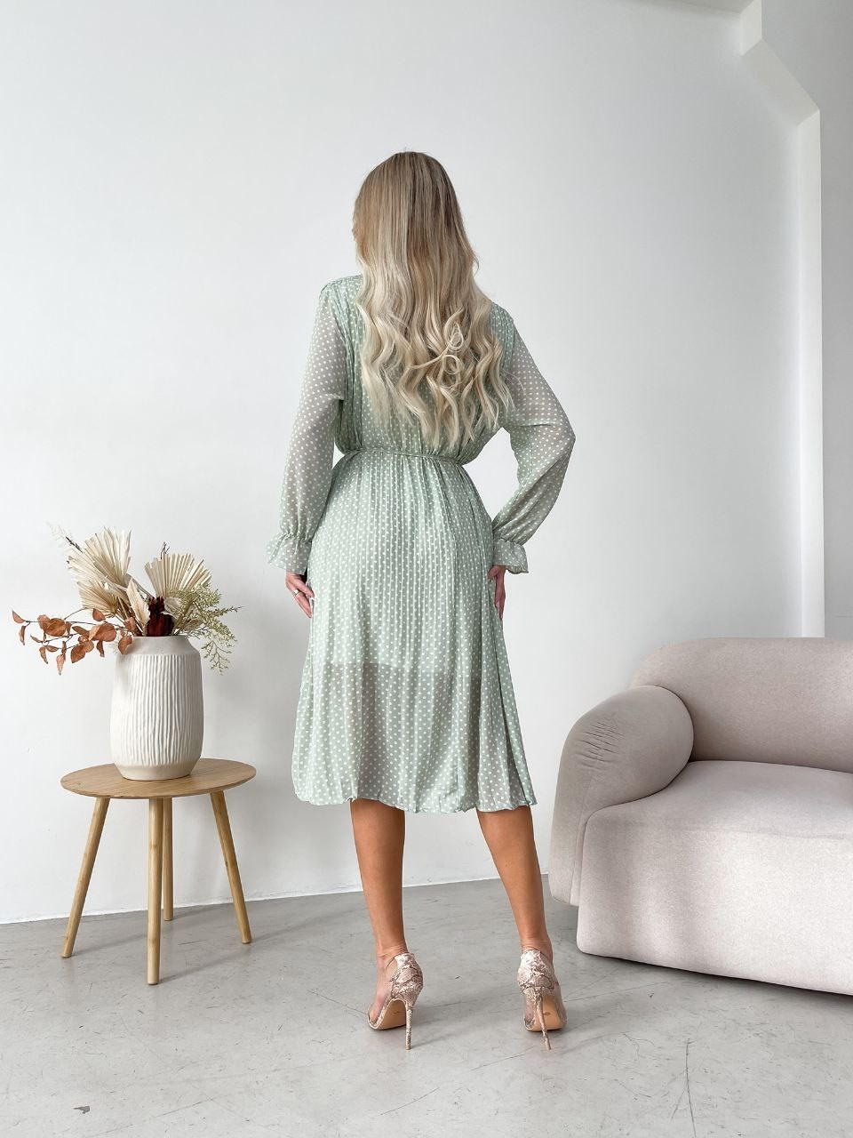 bfa808a7-0379-11ef-ad82-166b0be12ee5_2