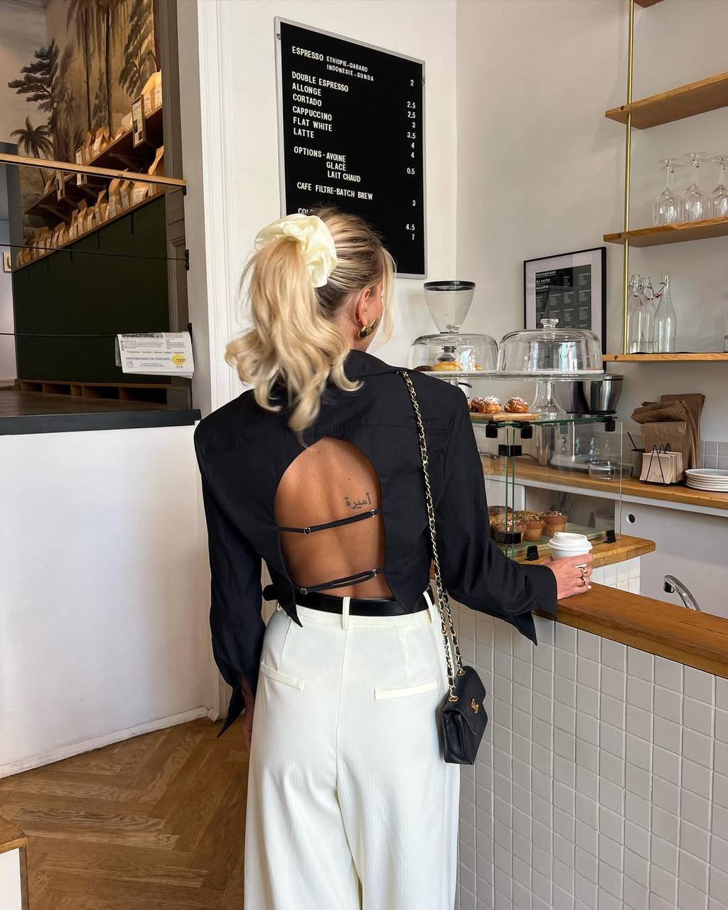 bfbe75e0-eb03-11ef-8621-dee18ff4e8c0_1