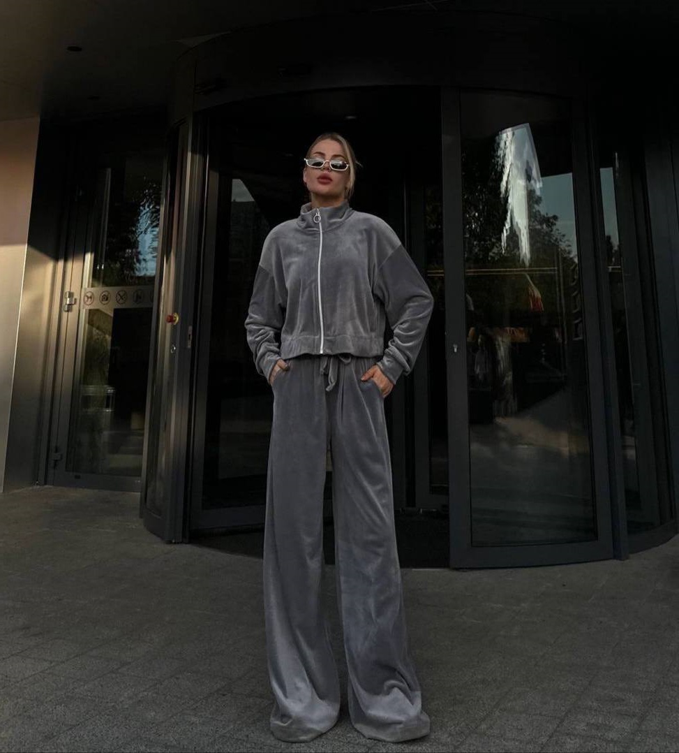 c0990e3b-4c46-11ef-861c-dee18ff4e8c0_1