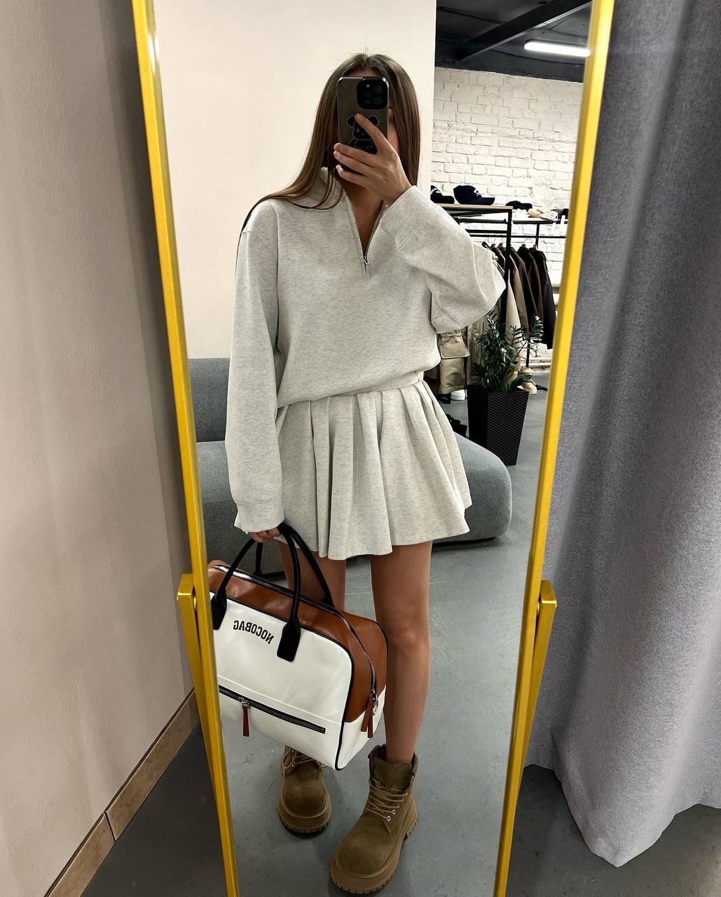 c1eb842c-e326-11ef-8621-dee18ff4e8c0_1