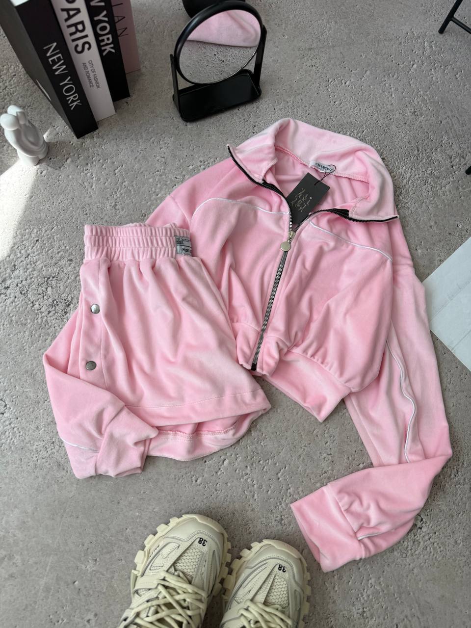 c1fcc164-3cbd-11f0-8622-dee18ff4e8c0_1