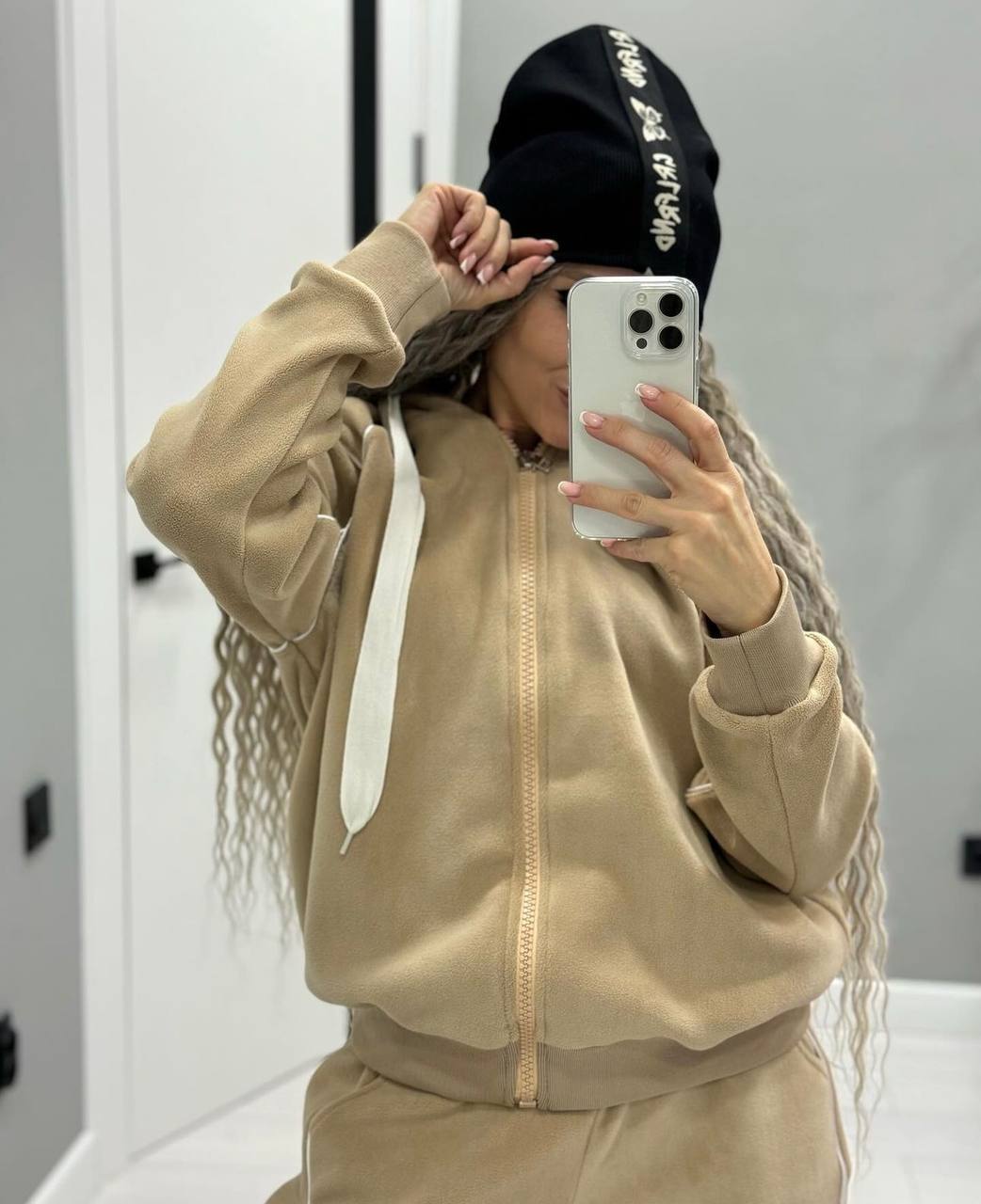 c30013d2-d5d7-11ef-8621-dee18ff4e8c0_1